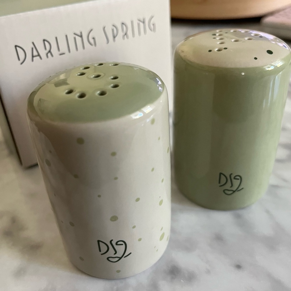 New Darling Spring Salt & Pepper Shakers